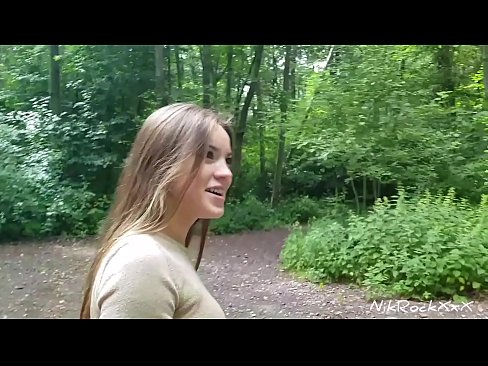 ❤️ Би Эвелина руу олон нийтийн газар овоолохыг санал болгосон! Тэр тийм гэж хэлсэн. Дараа нь би түүний өгзөг, аманд нь булцууг нь илбэв. Дараа нь тэр өөрөө уурлав. Секс mn.teenactivewear.ru ☑